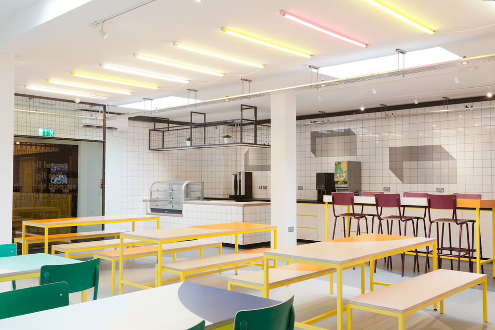 Via Limehouse Hostel Londra